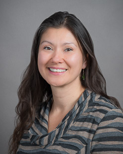 Christine Topinka headshot