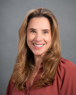 Headshot of Loren Molina